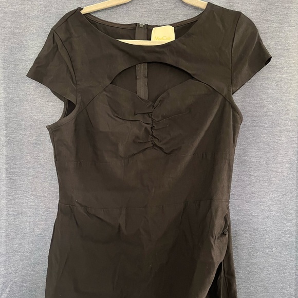 XL Modcloth Dear Fiery Little Black Bodycon Dress with Sweetheart Keyhole Cutout - Picture 2 of 3